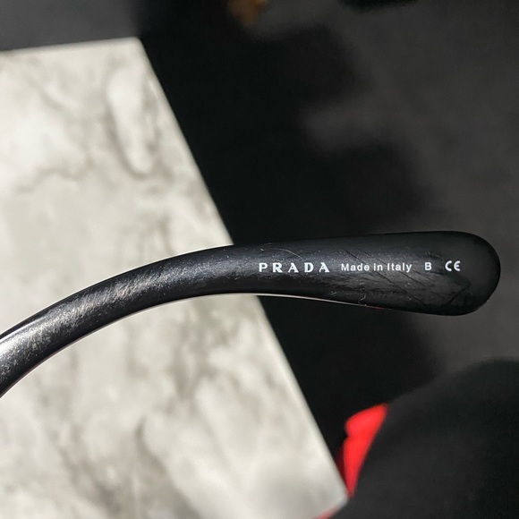 Sunglasses - Picture 10 of 11